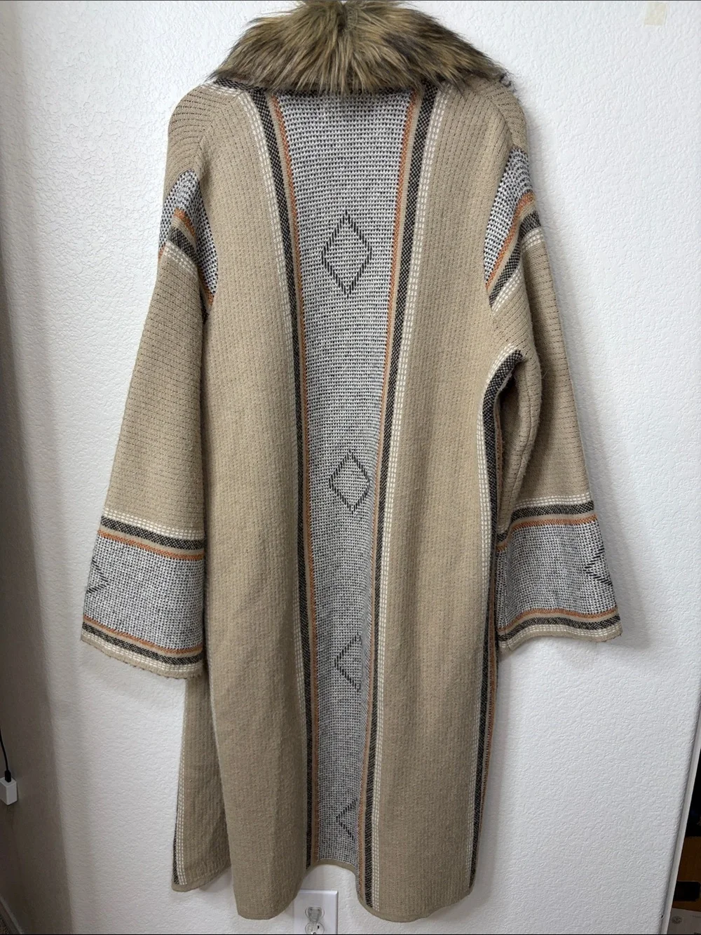Shyanne Tan Beige Knit Western Cardigan Sweater Removable Fur Collar Large